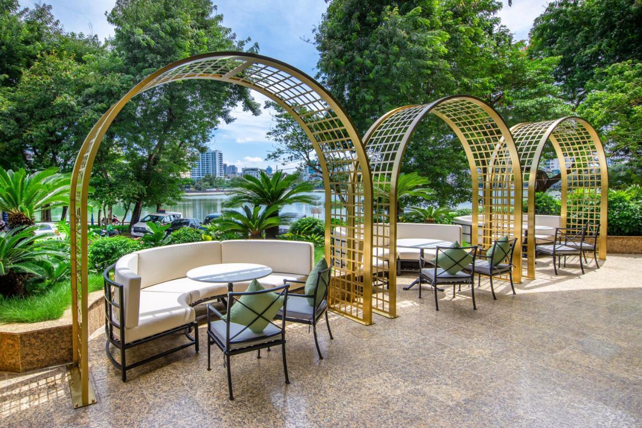 Dolce By Wyndham Hanoi Golden Lake Exteriör bild