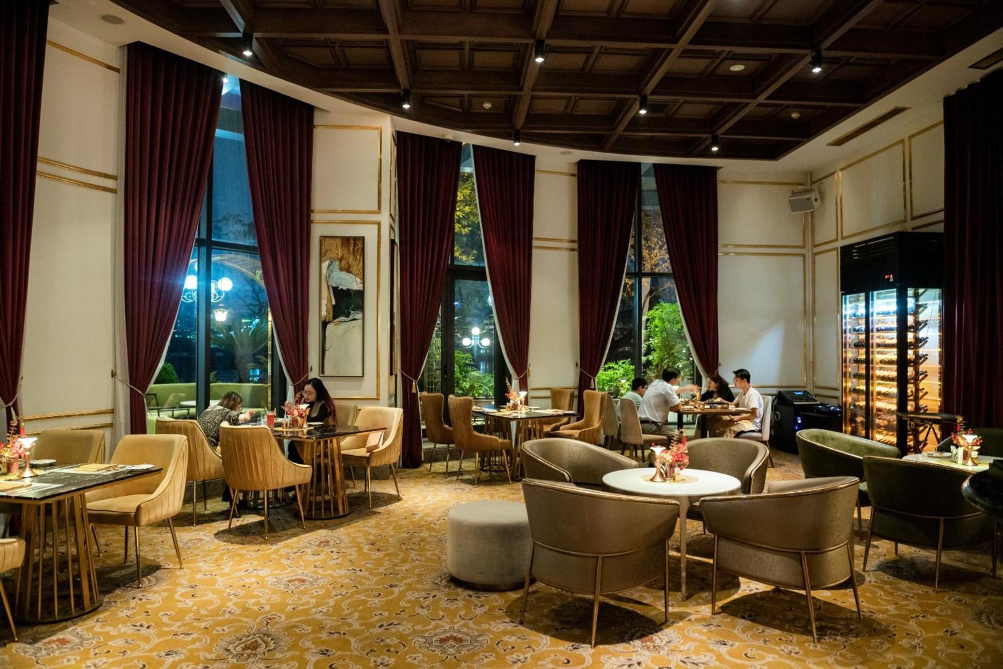 Dolce By Wyndham Hanoi Golden Lake Exteriör bild